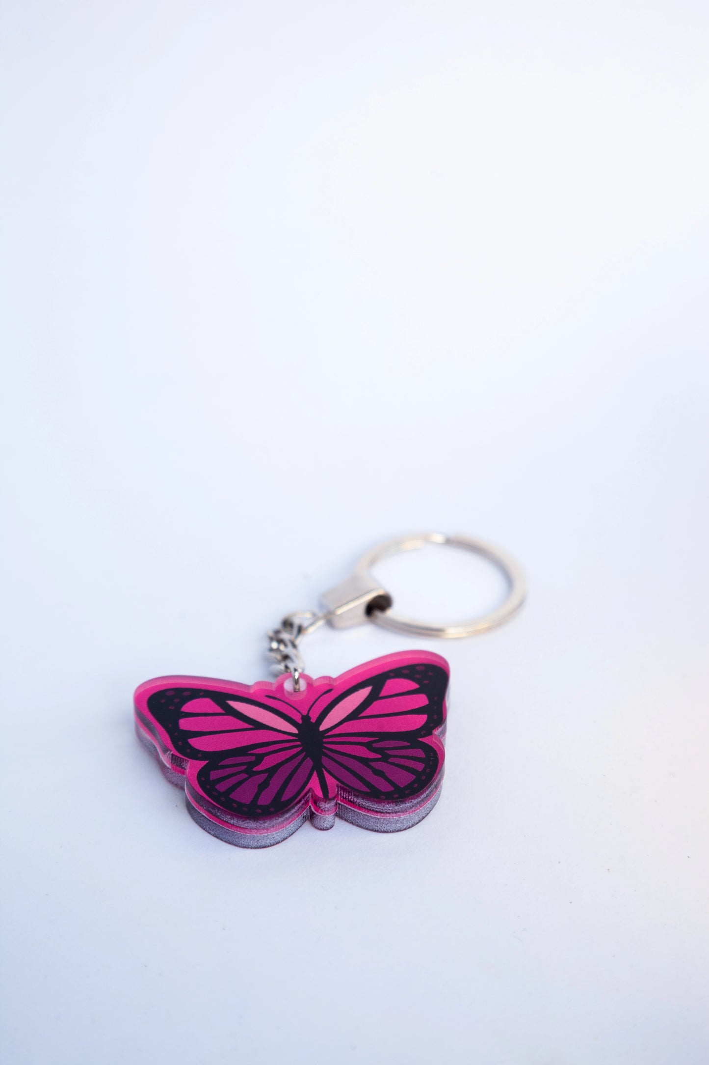 PINKY&BLACK BUTTERFLY ACRYLIC KEYCHAINS