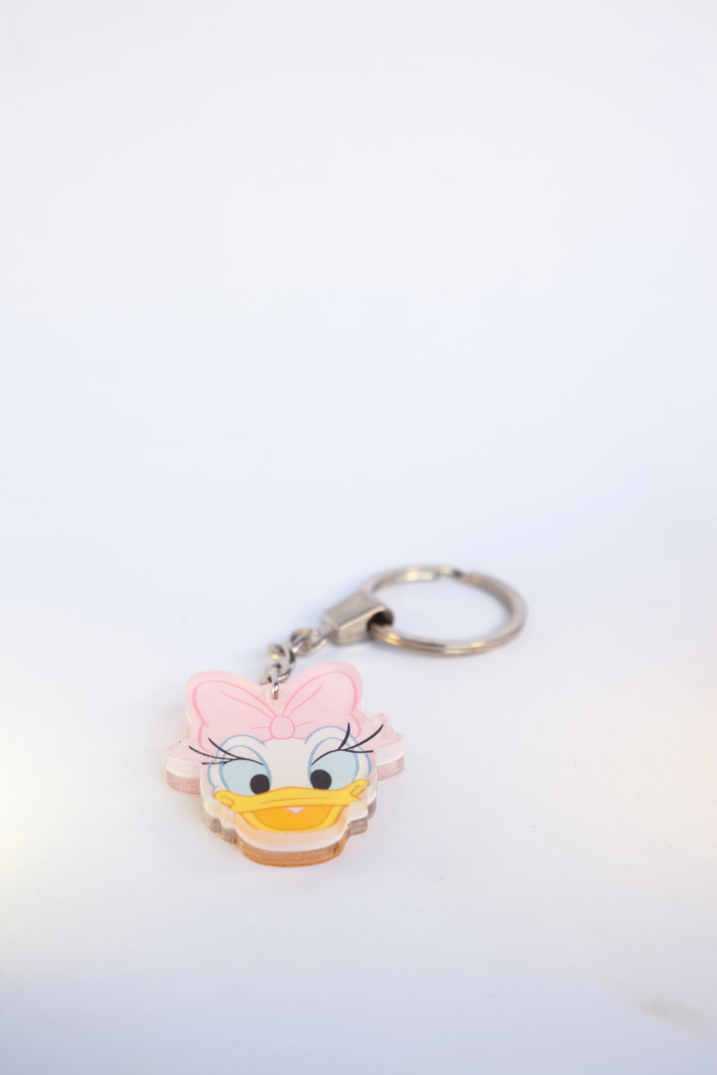 DAISY DUCKACRYLIC KEYCHAINS